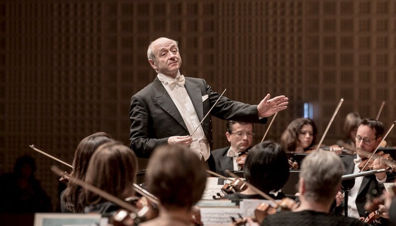 Der ungarische Dirigent Iván Fischer mit dem Symphonieorchester des Bayerischen Rundfunks. Weiteres Bildmaterial finden Sie unter www.br-foto.de. – Bild: BR/​Peter Meisel