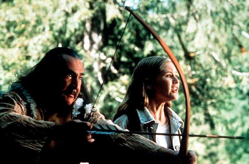 SENDUNGSTITEL: Absturz in der Wildnis BILDNAME: absturz2.jpg UNTERTITEL: True Heart BILDTEXT: Khonanesta (August Schellenberg) hilft Bonnie (Kirsten Dunst) und ihrem Bruder Sam nach dem Flugzeugabsturz aus ihrer misslichen Lage. SENDEDATUM: 28.11.2002 SENDEZEIT: 20:15 SENDER: RTL II LAND: USA, 1997 REGIE: Catherine Cyran QUELLE: RTL II – Bild: DMB