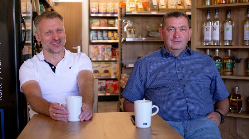 Geschafft! Olaf Arns und Jochen Bruch sind zufrieden. – Bild: WDR