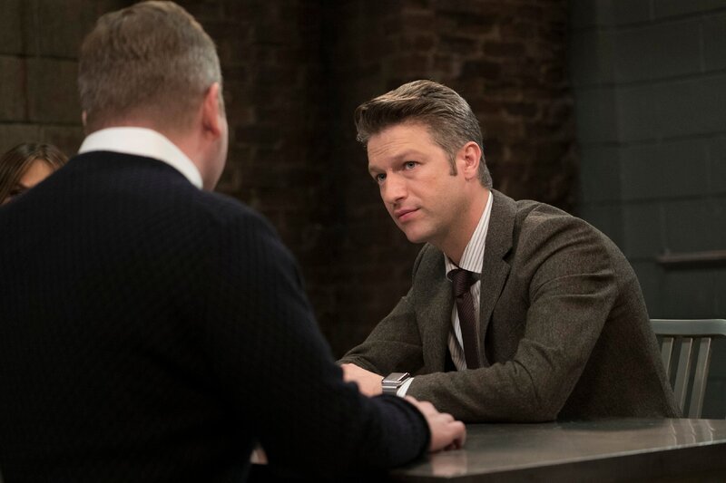 Dominick „Sonny“ Carisi (Peter Scanavino) – Bild: TVNOW /​ NBC Studios