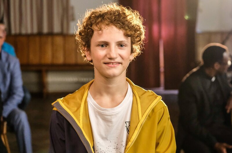 Sebastian Schubert (Niko Jungmann). – Bild: BR/​Filmbüro Münchner Freiheit GmbH/​Susanne Bernhard
