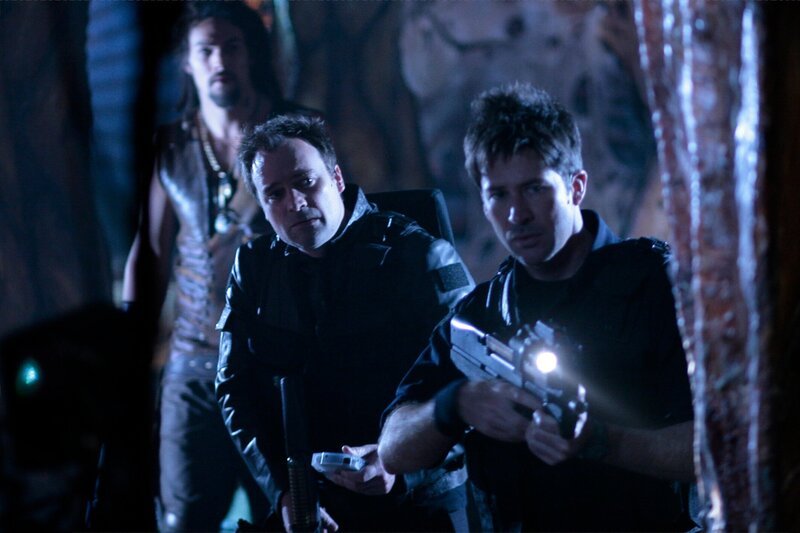 Stargate Atlantis Season4 EP Spoils of War, Stargate Atlantis Staffel4 EP KRIEGSBEUTE, Regie USA 2004, Darsteller Jason Momoa; David Hewlett; Joe Flanigan – Bild: MGM /​ SYFY /​ Eike Schroter