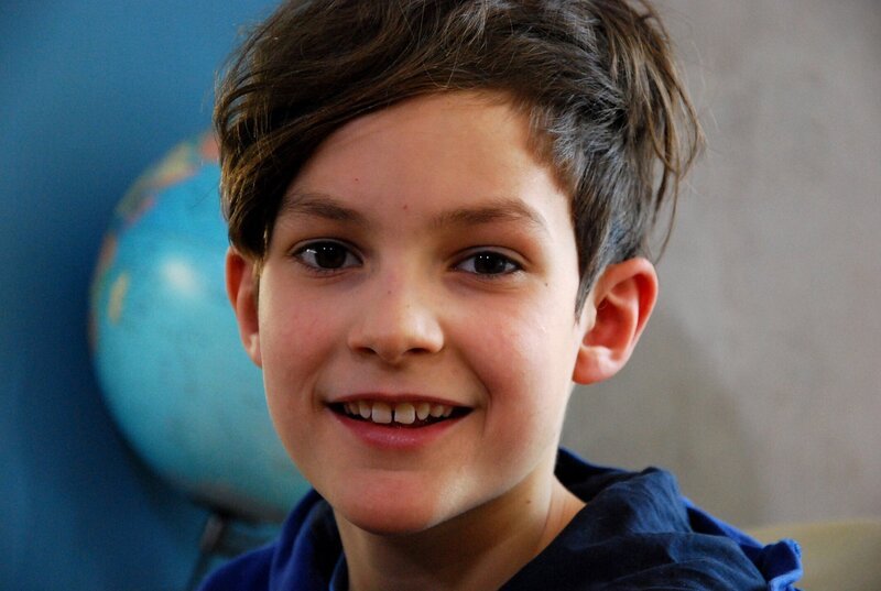 Held Carl, 10 Jahre. – Bild: MDR/​STARSHIP FILM