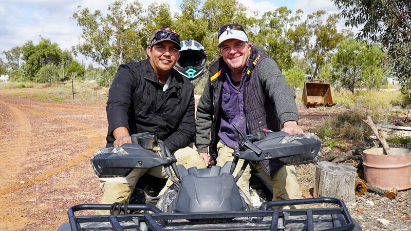 Roger Williams (left) and Lee Hobden (right) – Bild: prospero /​ Warner Bros. Discovery, Inc.