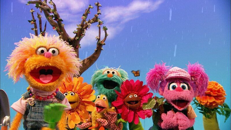 Abby, Rosita und Zoe (v.r.n.l.) singen über die Jahreszeiten. – Bild: NDR/​Studio Hamburg Produktion/​Sesame workshop