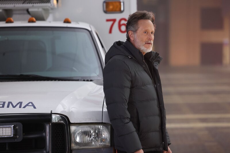 CHICAGO MED -- „I Make a Promise, I Will Never Leave You“ Episode 9005 -- Pictured: Steven Weber as Dr. Dean Archer. – Bild: NBC /​ George Burns Jr /​ NBCUniversal Media, LLC