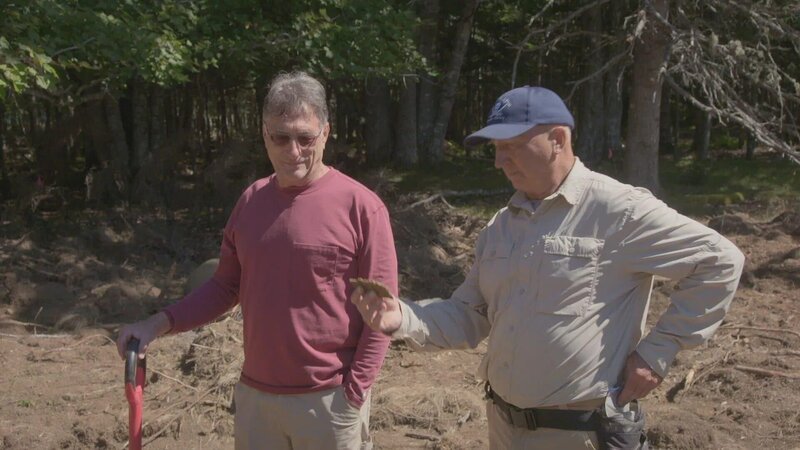 L – R: Marty Lagina, Gary Drayton – Bild: The Movie Database (TMDb)