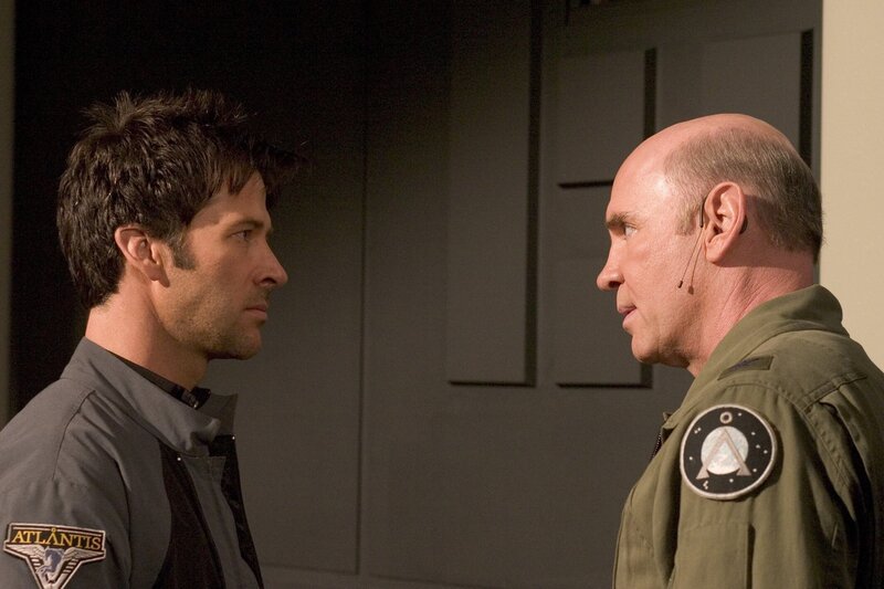 Stargate Atlantis Season2 Ep RUNNER, Stargate Atlantis Staffel2 Ep DROMOYS, Regie USA, darsteller Joe Flanigan; Mitch Pileggi – Bild: MGM /​ SYFY