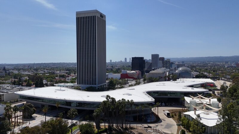 Das neu entworfene Museumsgebäude Los Angeles County Museum of Art (LACMA) von Stararchitekt Peter Zumthor – Bild: SRF
