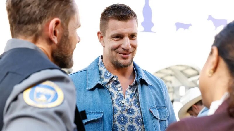 Rob ‚Gronk‘ Gronkowski (Rob Gronkowski) – Bild: Warner TV