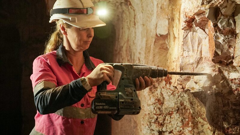 Renee Everest – Bild: Crew – Prospero Productions /​ Production Company /​ Warner Bros. Discovery, Inc. or its subsidiaries and affiliates. All rights reserved.