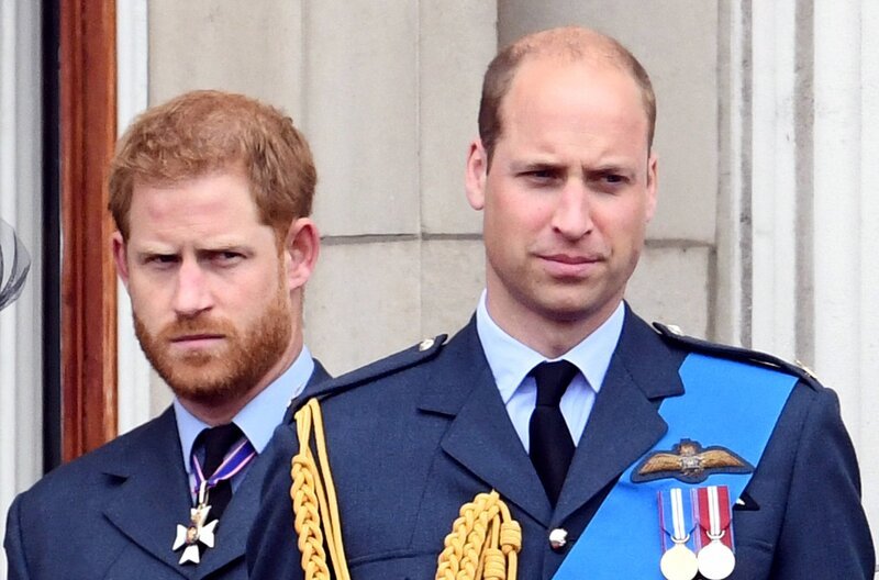 Prinz William und Prinz Harry anlässlich des 100-jährigen Jubiläums der Royal Air Force, London am 10. Juli. – Bild: SWR/​IMAGO Images