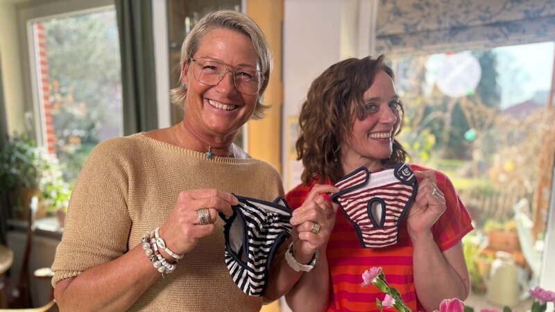 Uta Janz (l.) und Kate Kitchenham (r.). – Bild: RTL
