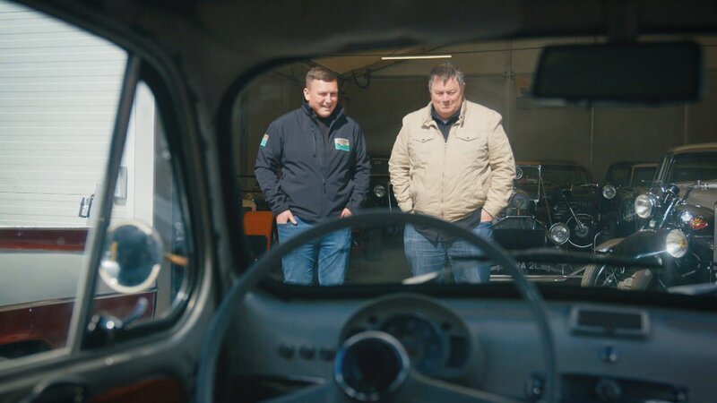 Mike Brewer (r.) – Bild: Warner Bros. Discovery