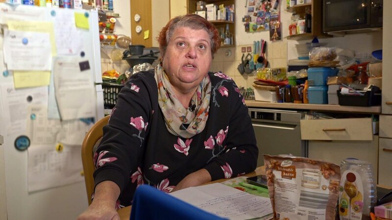 Carmen will endlich ihre Diabetes in den Griff bekommen – Bild: RTL Zwei