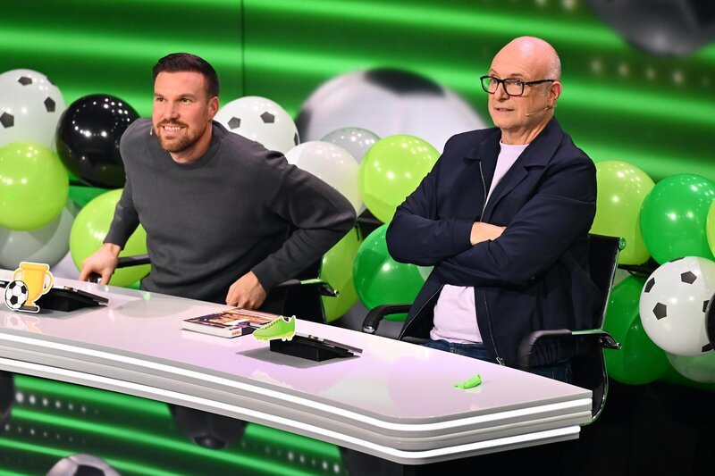 Kevin Großkreutz (l.); Frank Buschmann (r.) – Bild: Joyn /​ Willi Weber