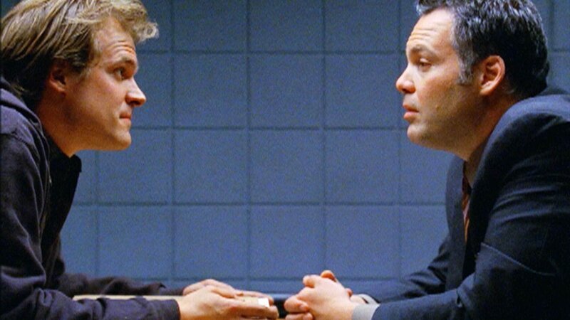Detective Robert Goren (Vincent D’Onofrio, r.) verhört den Meisterdieb Wesley (David Harbour). Hat er einen Mord begangen? – Bild: MG RTL D
