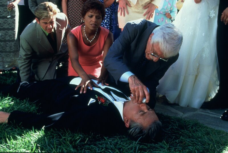 (v.l.n.r.) Dr. Jesse Travis (Charlie Schlatter); Amanda Bentley-Livingston (Victoria Rowell); Dr. Mark Sloan (Dick Van Dyke); Wayde Garrett (Patrick Duffy) – Bild: ProSiebenSat.1 Media SE