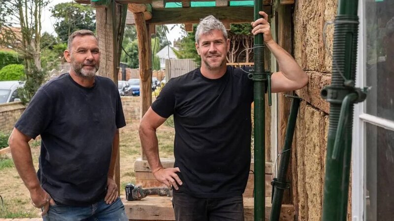 L-R: Nigel Anstead und Ant Anstead – Bild: DMAX