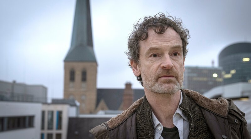 Mit Leib und Seele Polizist: Hauptkommissar Peter Faber (Jörg Hartmann) – Bild: WDR/​Bavaria Fiction GmbH/​Thomas Kost