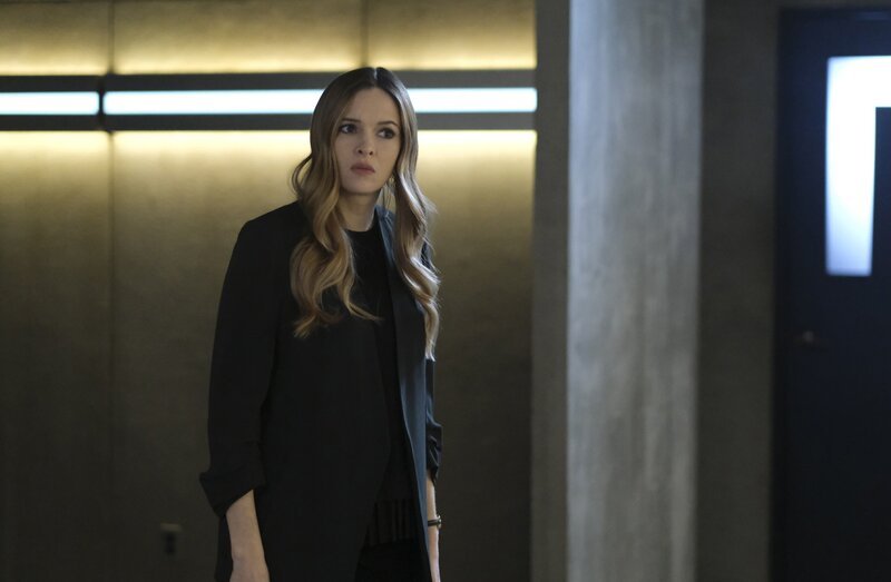 Caitlin Snow (Danielle Panabaker) – Bild: DC Comics /​ Warner Bros. Ent. Inc.