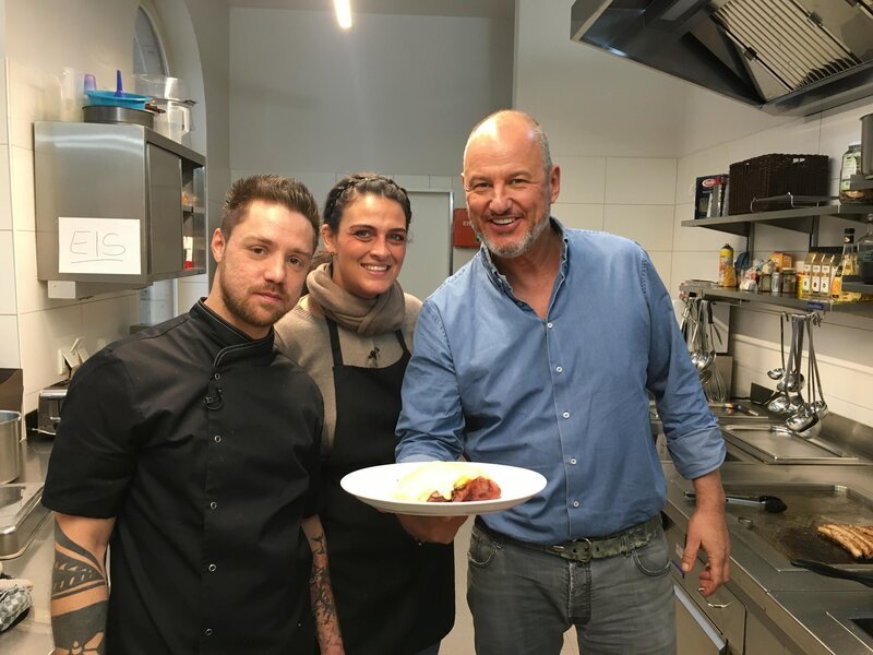 (v.l.n.r.) Daniel; Karina; Frank Rosin – Bild: Kabel Eins