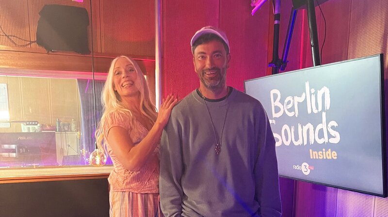 Anja Caspary und Marteria – Bild: rbb/​Tobias Maier