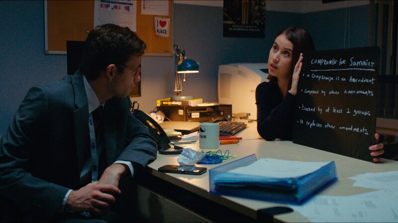 Samy (Xavier Lacaille) und Rose (Liz Kingsman). – Bild: WDR/​Jo Voets