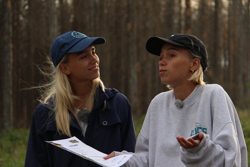 Lisa und Lena im Nationalpark Harz. – Bild: SWR/​tvision