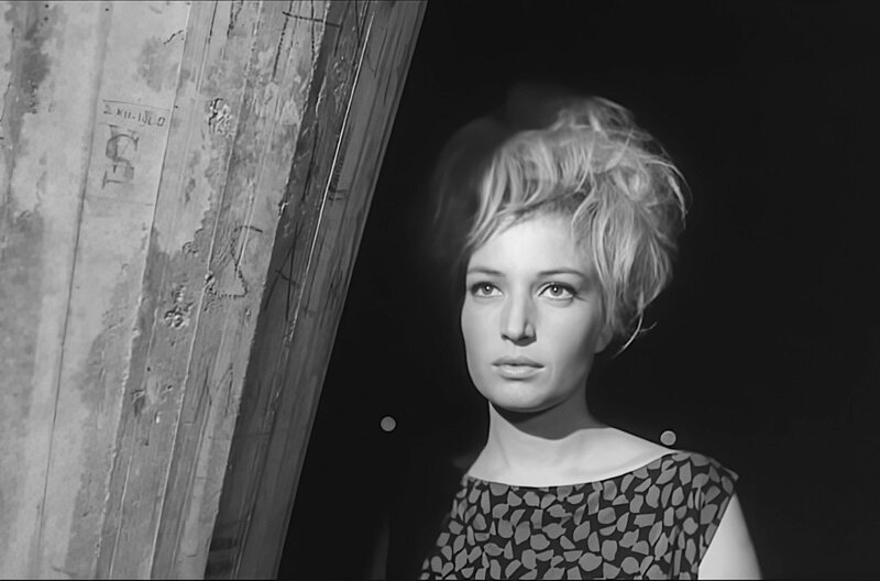Monica Vitti als Vittoria in dem Filmdrama „Liebe 1962“ („L’Eclisse“) aus dem Jahr 1962 – Bild: Florianfilm