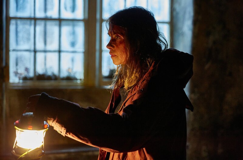 Linda Caswell (Tanja Schleiff) – Bild: ORF/​Degeto/​Neil Sherwood