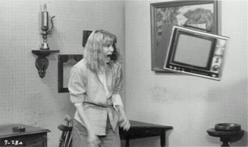 Tina Shepard (Lar Park-Lincoln) – Bild: Tele 5