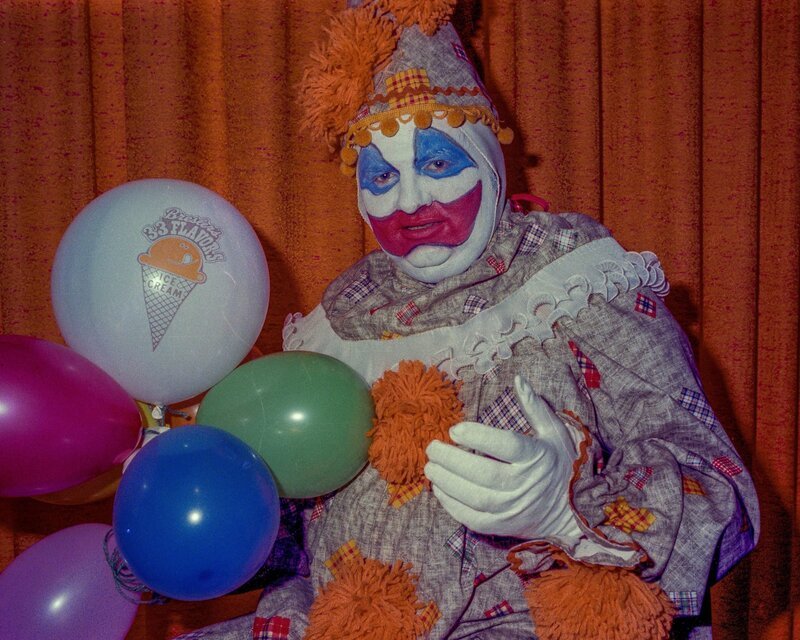 DEVIL IN DISGUISE: THE UNTOLD STORY OF JOHN WAYNE GACY -- Pictured: John Wayne Gacy -- (Photo by: Marty Zielinski/​Peacock) – Bild: NBCUniversal