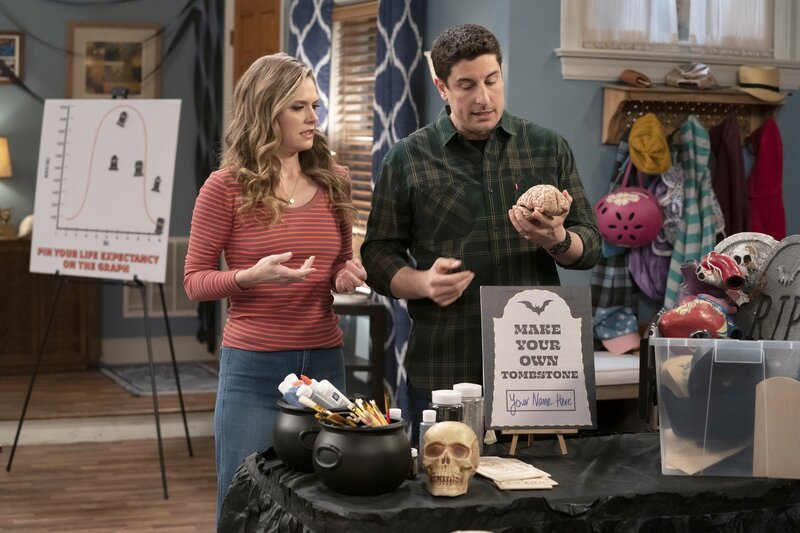 Kay (Maggie Lawson, l.); Mike (Jason Biggs, r.) – Bild: Twentieth Century Fox Film Corporation