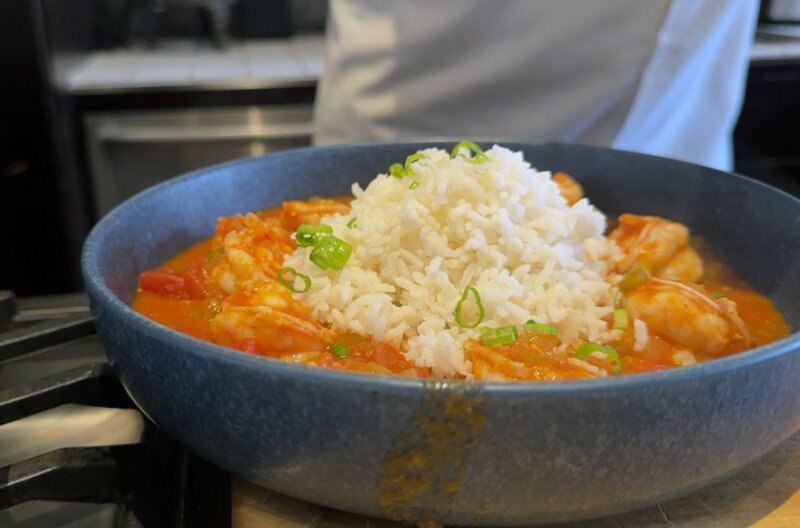 Das Wohlfühlgericht Shrimp Creole steht exemplarisch für die kreolische Geschichte Louisianas. – Bild: Elephant Doc