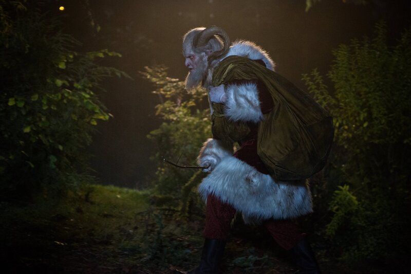 GRIMM -- „12 Days of Krampus“ Episode 308 -- Pictured: Derek Mears as Krampus – Bild: MEI2 /​ RTI S.p.A. /​ Scott Green/​NBC