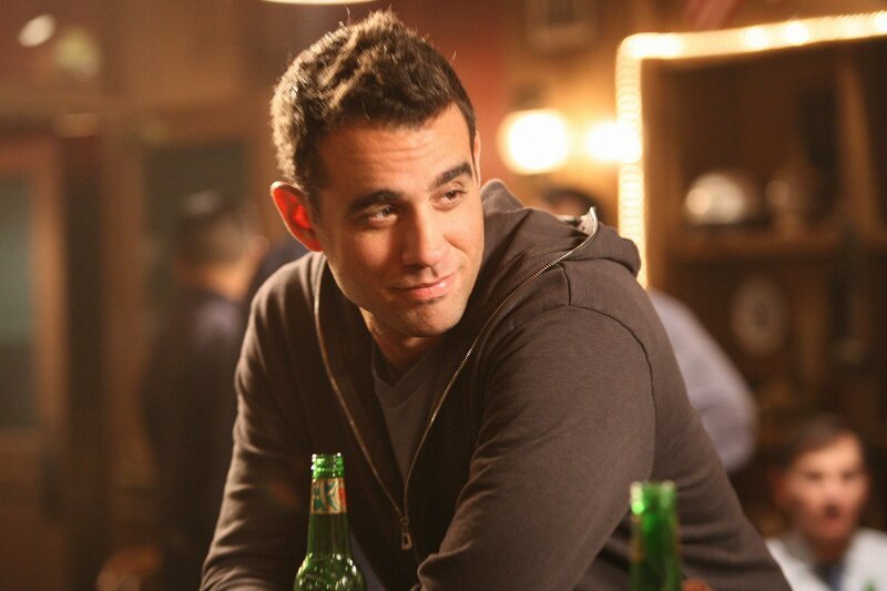 Der aktuelle Fall lässt Eddie (Bobby Cannavale) auch nach Feierabend nicht los … – Bild: Warner Brothers International Television Distribution Inc.