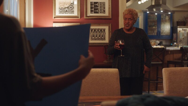 Loretta Wade (CCH Pounder) – Bild: CBS Broadcasting, Inc. All Rights Reserved