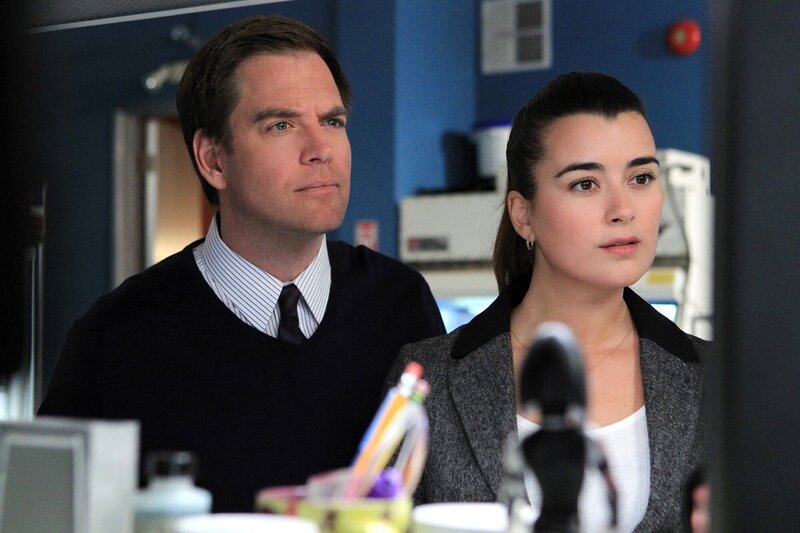 Ermitteln in einem neuen Fall: Ziva (Cote de Pablo, r.) und DiNozzo (Michael Weatherly, l.) … – Bild: PLURIMEDIA