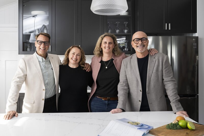 (v.l.n.r.) Andrew Winter; Di; Kris; Neale Whitaker – Bild: 2023 Foxtel Management Pty Limited and Beyond Entertainment Limited