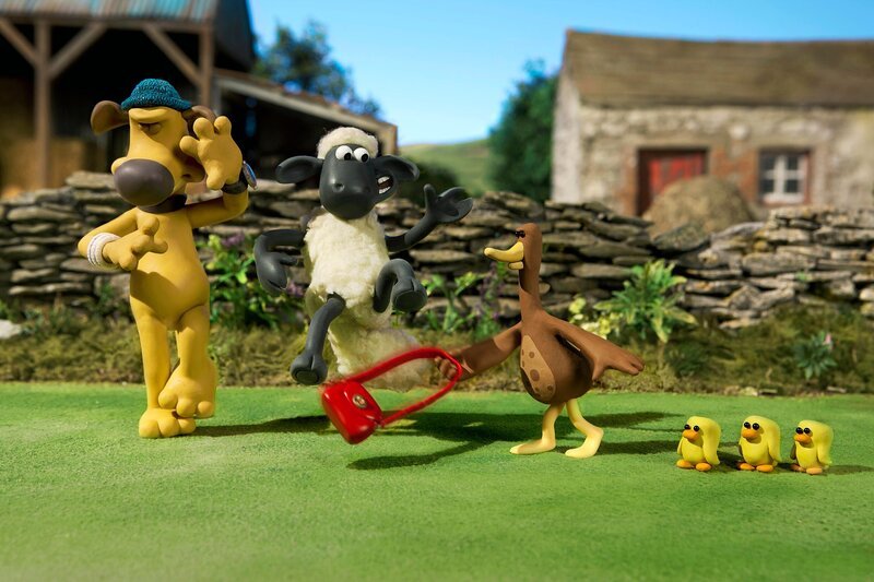 Shaun erfährt: Mit der Entenmama ist nicht gut Kirschen essen. – Bild: WDR/​Aardman Animations Ltd.
