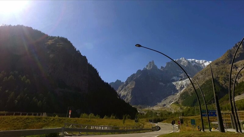 Scene from the documentary  Außer Kontrolle – Mont Blanc: Inferno im Tunnel – Bild: CAPA PRESSE Lizenzbild frei