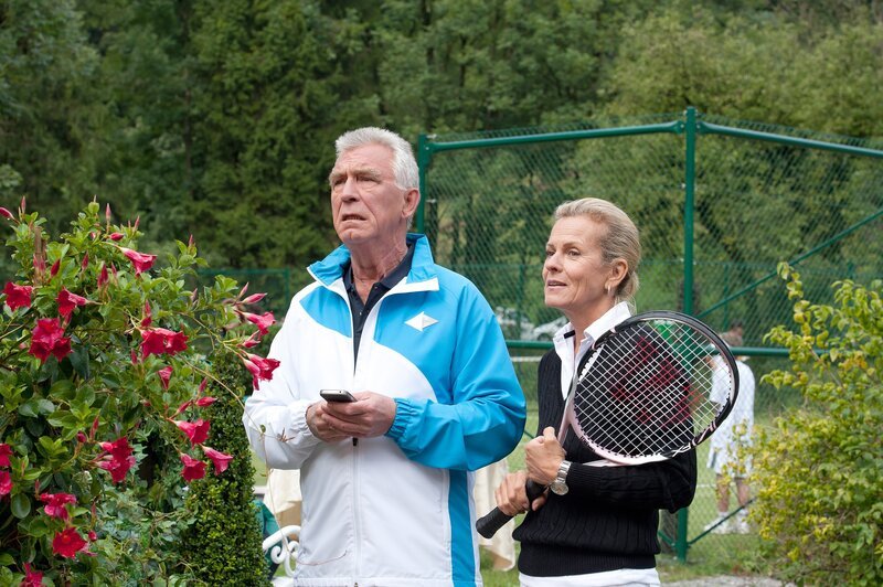 Heinz Marecek (Hannes Kofler), Andrea L’Arronge (Gräfin Schönberg). – Bild: ORF