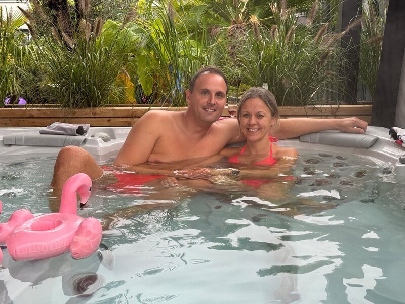 Jan und Bianca – Bild: RTL /​ Tokee bros.