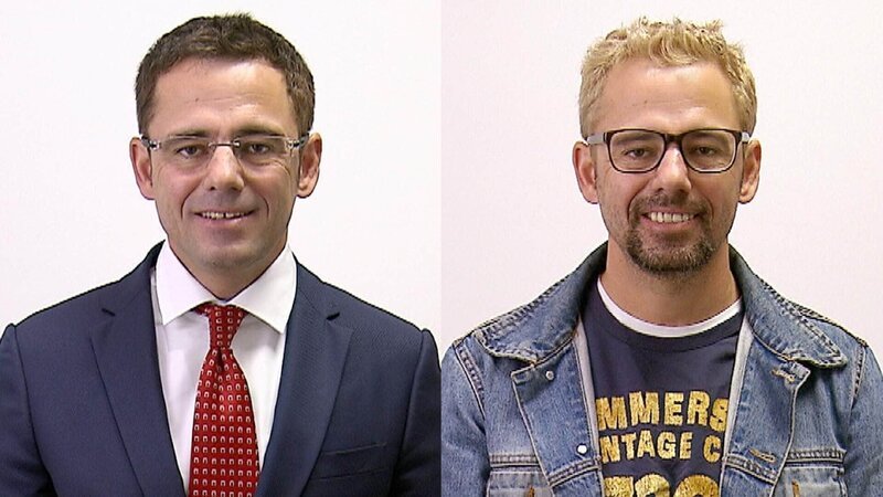 Als Undercover Boss verwandelt sich Dr. Michael Freitag (47, l.) in den vermeintlichen Kandidaten der fiktiven TV-Sendung „Hop oder Job“, Lothar Rothbauer. – Bild: TVNOW