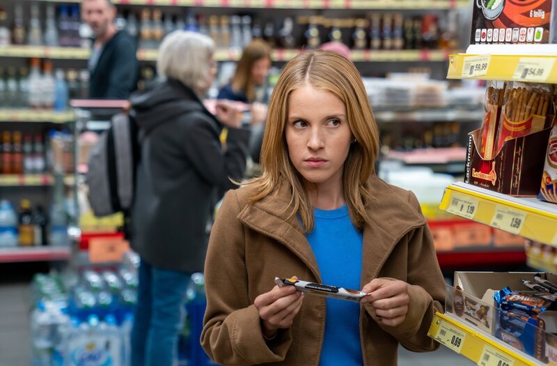 Jessica (Paula Kalenberg) unternimmt einen Alleingang. – Bild: ZDF und Oliver Feist