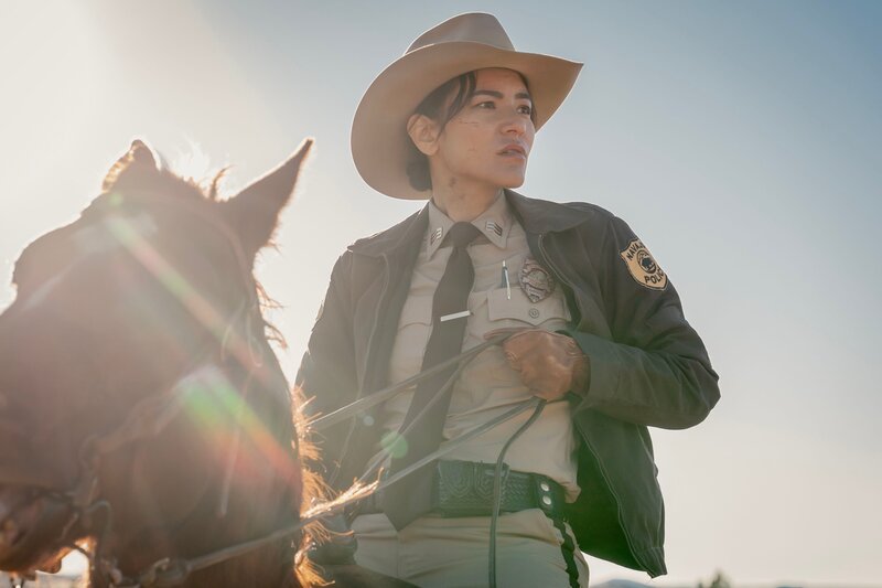 Bernadette Manuelito (Jessica Matten) – Bild: RTL /​ AMC Network Entertainment LLC /​ Michael Moriatis