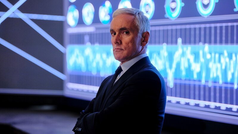 Commander Danny Hart (Ben Miles) – Bild: NICK WALL /​ SRF /​ NBCU
