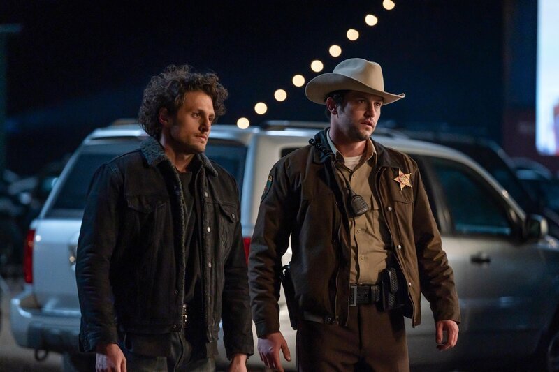 Max Evans (Nathan Dean, l.); Michael Guerin (Michael Vlamis, r.) – Bild: The CW Network, LLC.