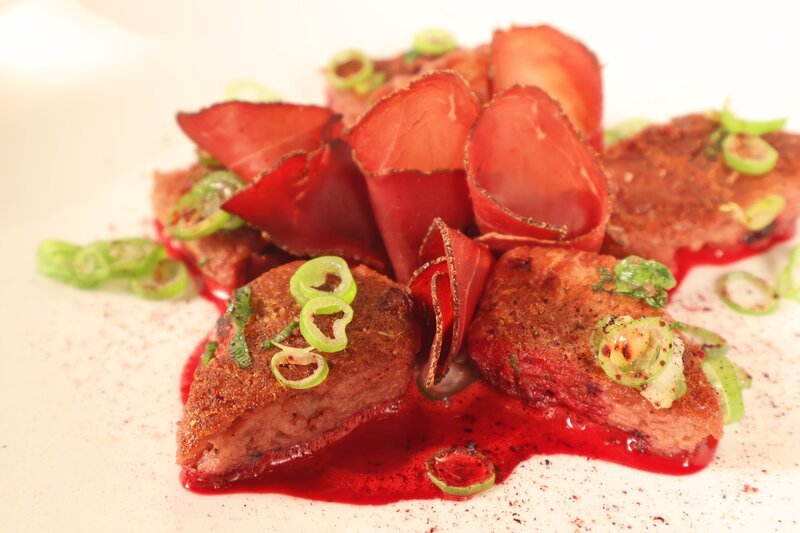 Kartoffel-Haskapbeeren-Schmarrn. – Bild: Frank Johne /​ BR